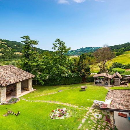 Agriturismo Il Salice Tizzano Val Parma Екстер'єр фото