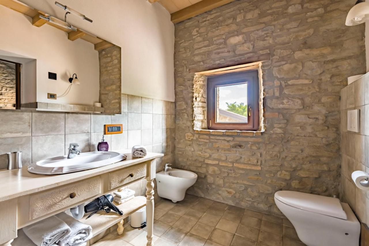 Agriturismo Il Salice Tizzano Val Parma Екстер'єр фото