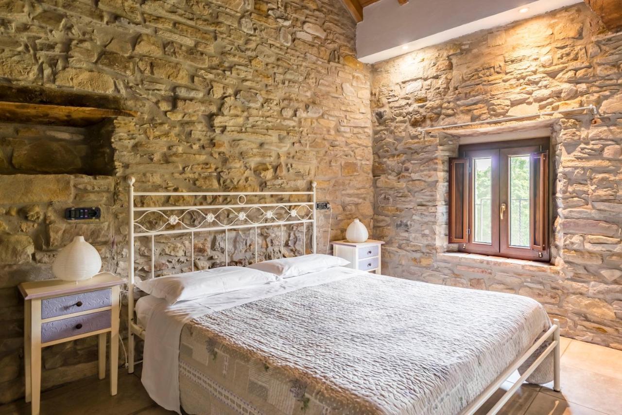 Agriturismo Il Salice Tizzano Val Parma Екстер'єр фото