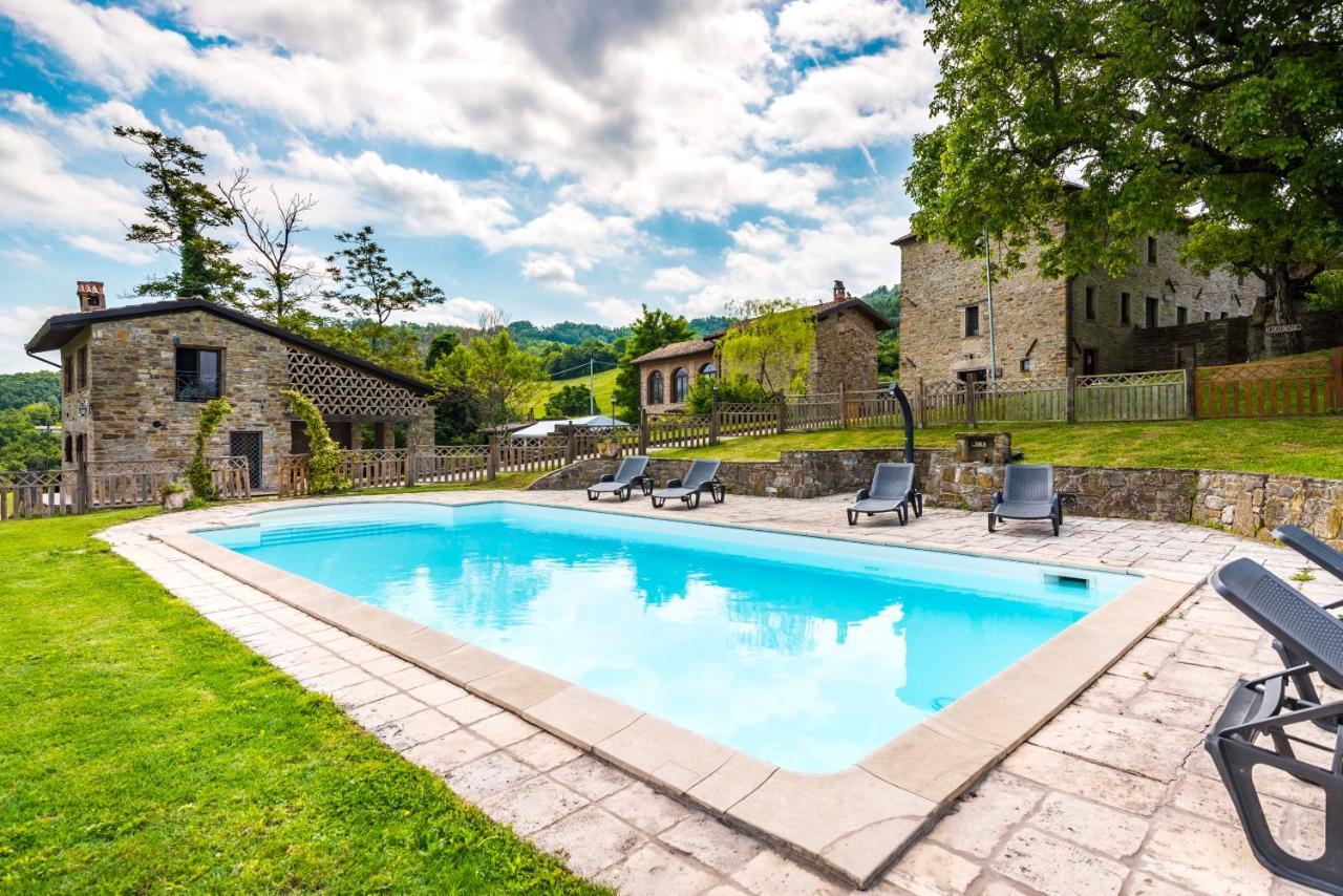 Agriturismo Il Salice Tizzano Val Parma Екстер'єр фото