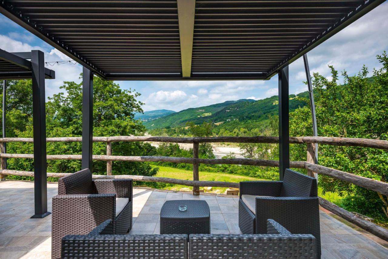 Agriturismo Il Salice Tizzano Val Parma Екстер'єр фото