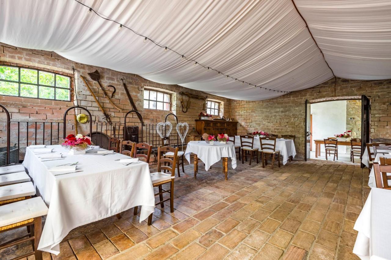 Agriturismo Il Salice Tizzano Val Parma Екстер'єр фото