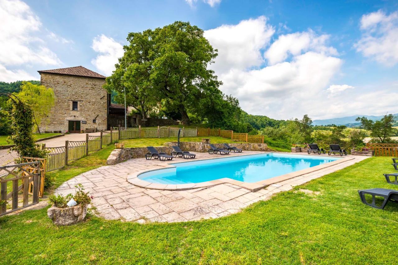 Agriturismo Il Salice Tizzano Val Parma Екстер'єр фото